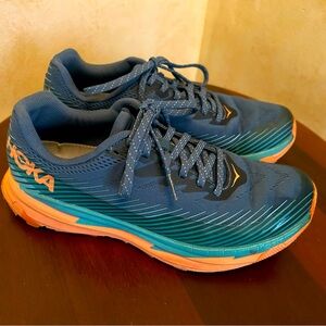HOKA Sneakers